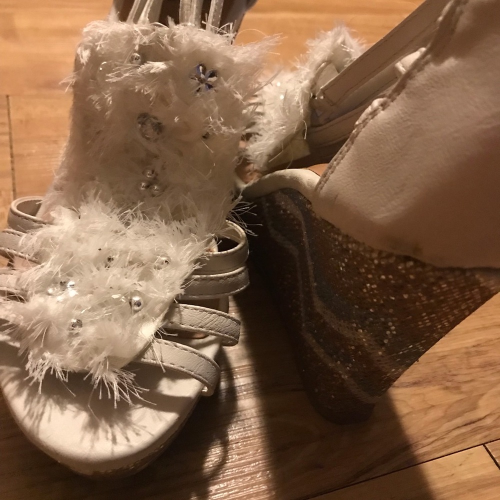 BNWT wedge sandal